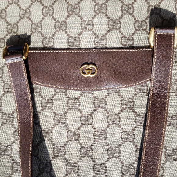 Gucci - Picture 2 of 10